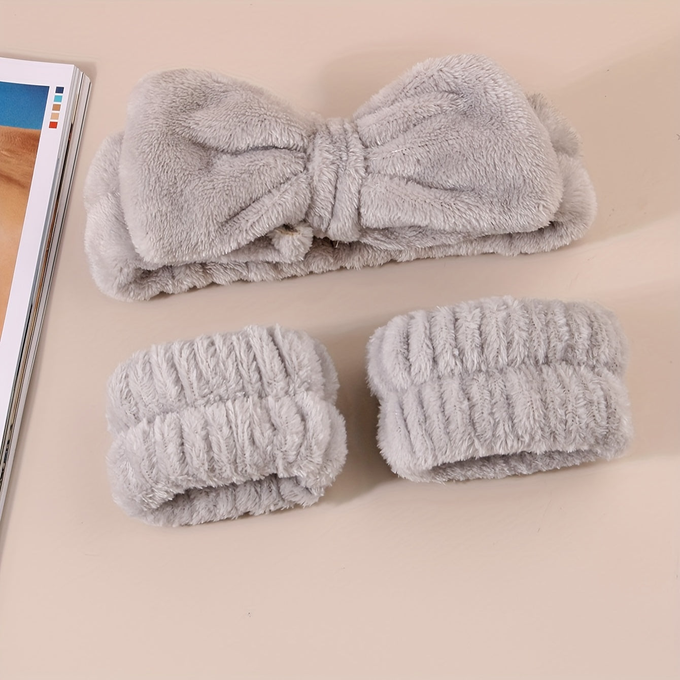 24pcs/Set Plush Headband Wristbands Set, Coral Fleece Headband And Wristbands For Washing Face Skincare Spa Wear